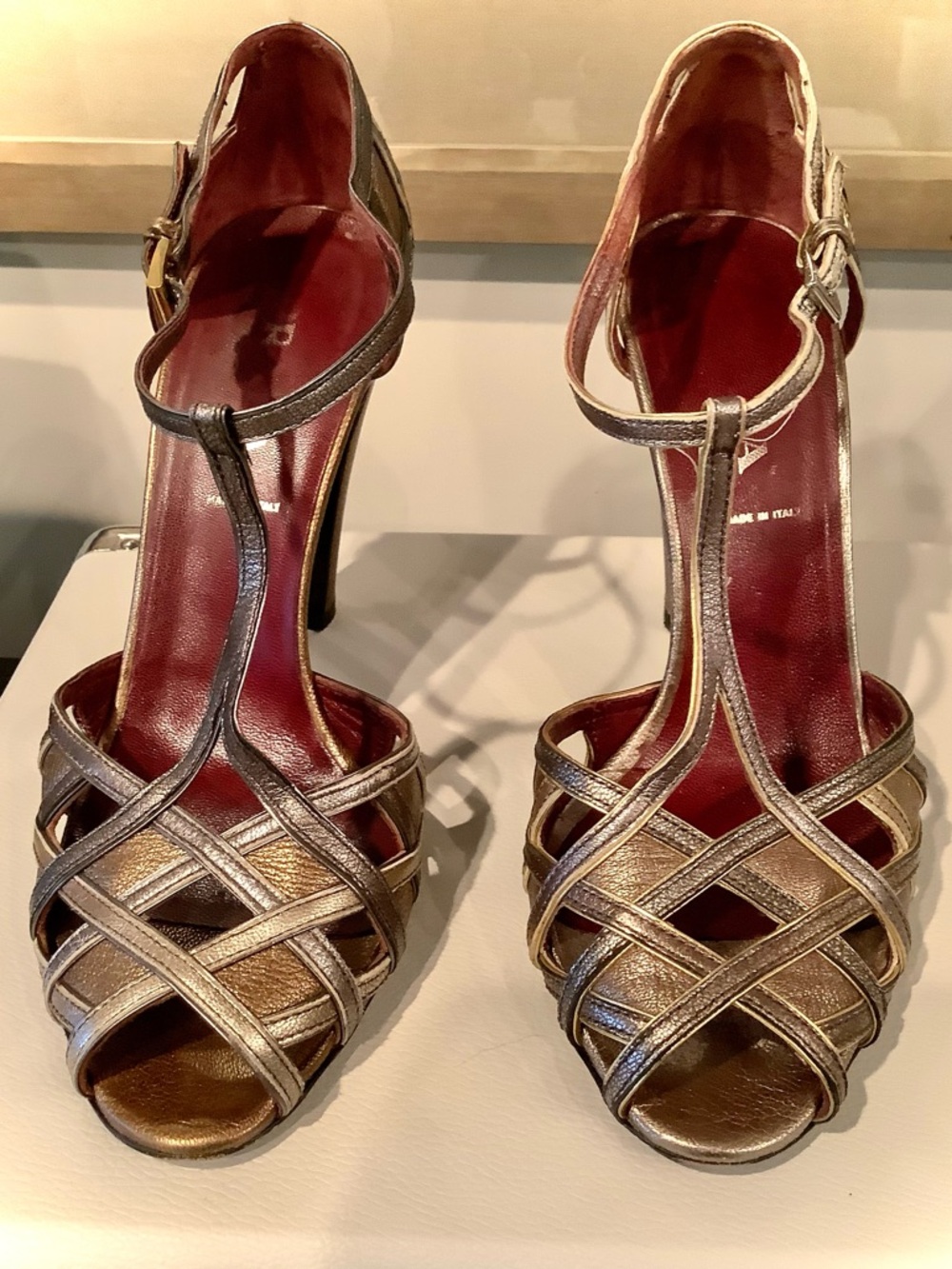 Prada Shoes Metallic Leather T-Strap Heels    Size 8/38 - Picture 9 of 10